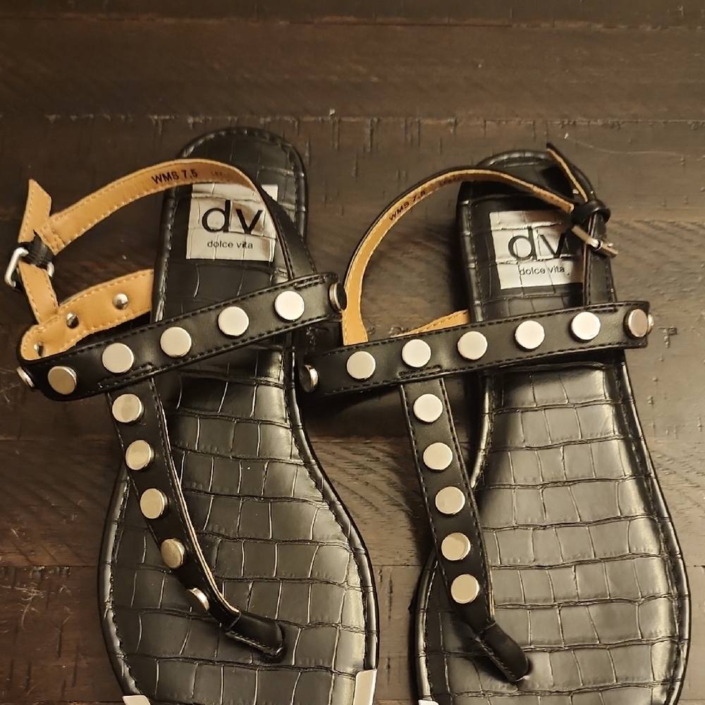 DV by Dolce Vita Black Sandals